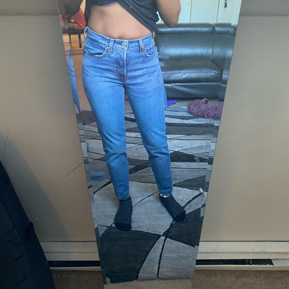 Levi wedgie jeans